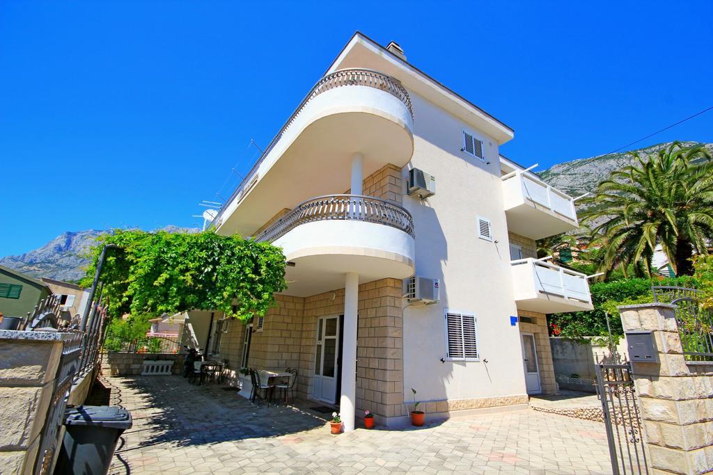 Apartment Makarska M&I, Free Private Parking Ngoại thất bức ảnh