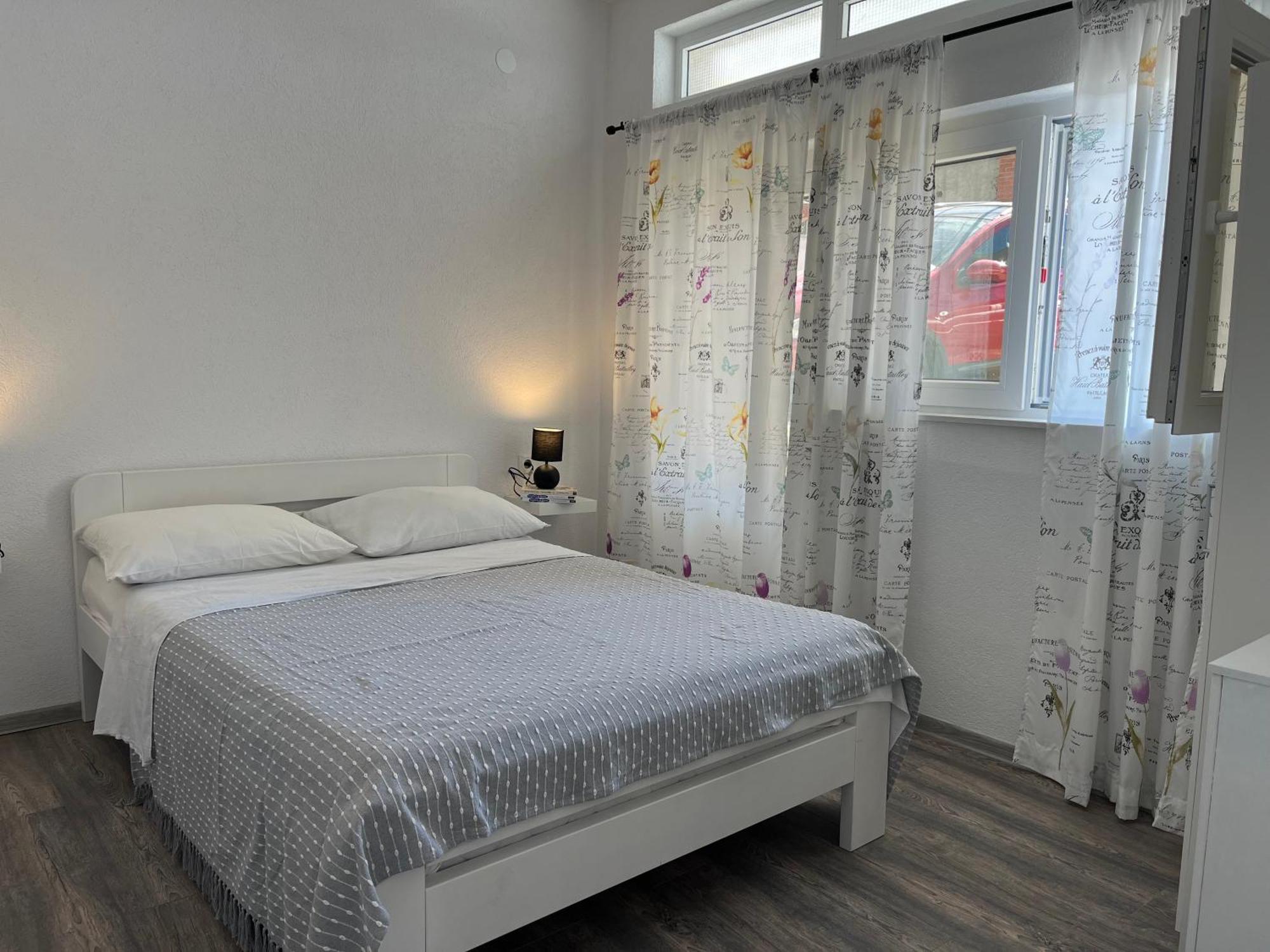 Apartment Makarska M&I, Free Private Parking Ngoại thất bức ảnh