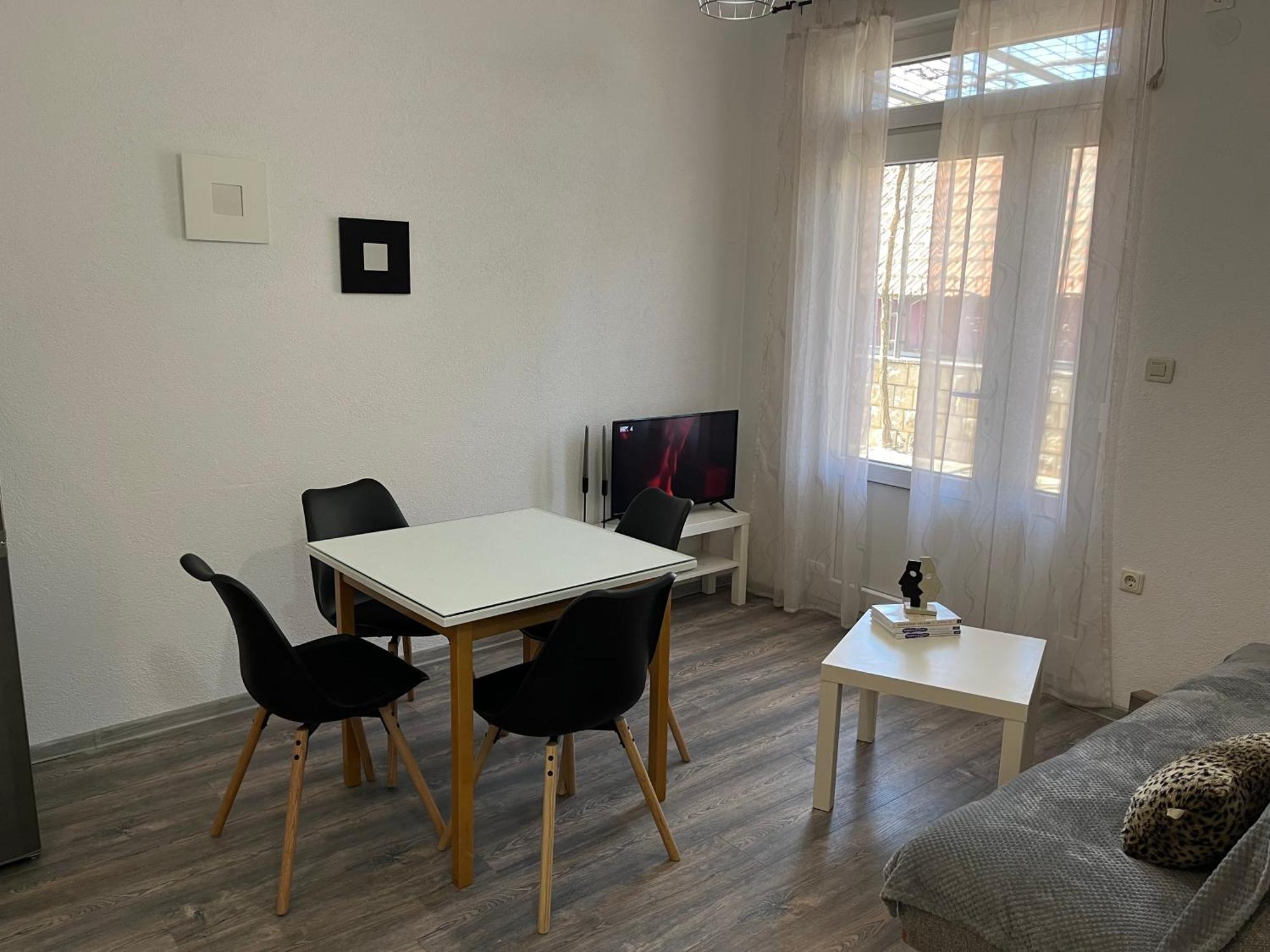 Apartment Makarska M&I, Free Private Parking Ngoại thất bức ảnh