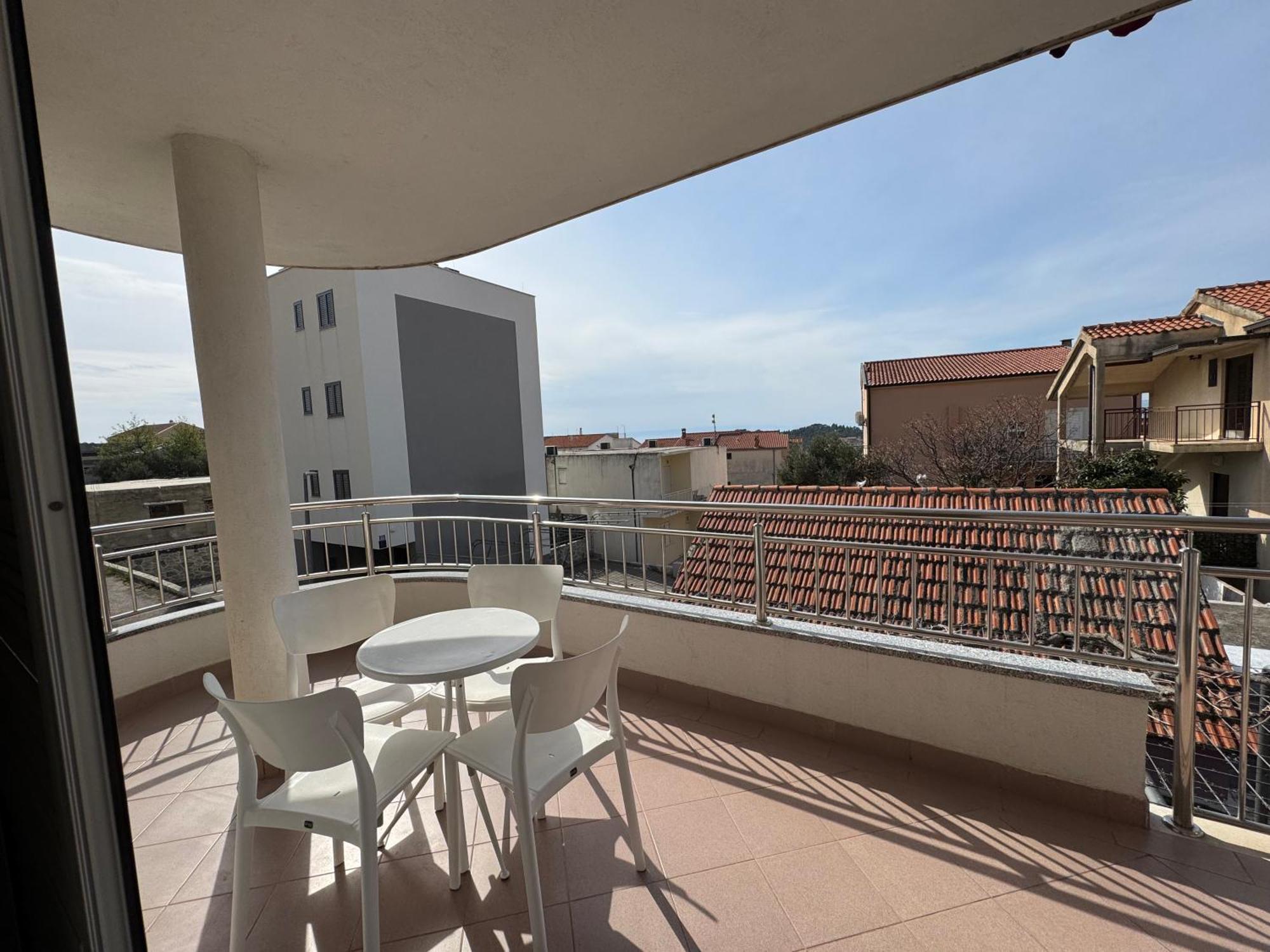 Apartment Makarska M&I, Free Private Parking Ngoại thất bức ảnh