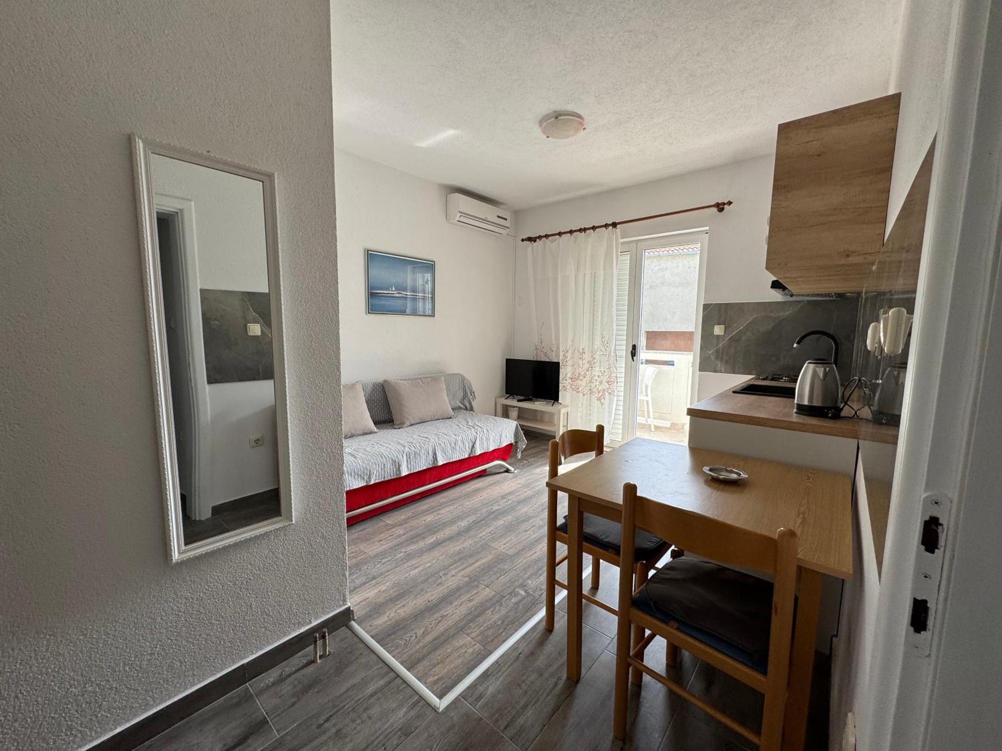 Apartment Makarska M&I, Free Private Parking Ngoại thất bức ảnh