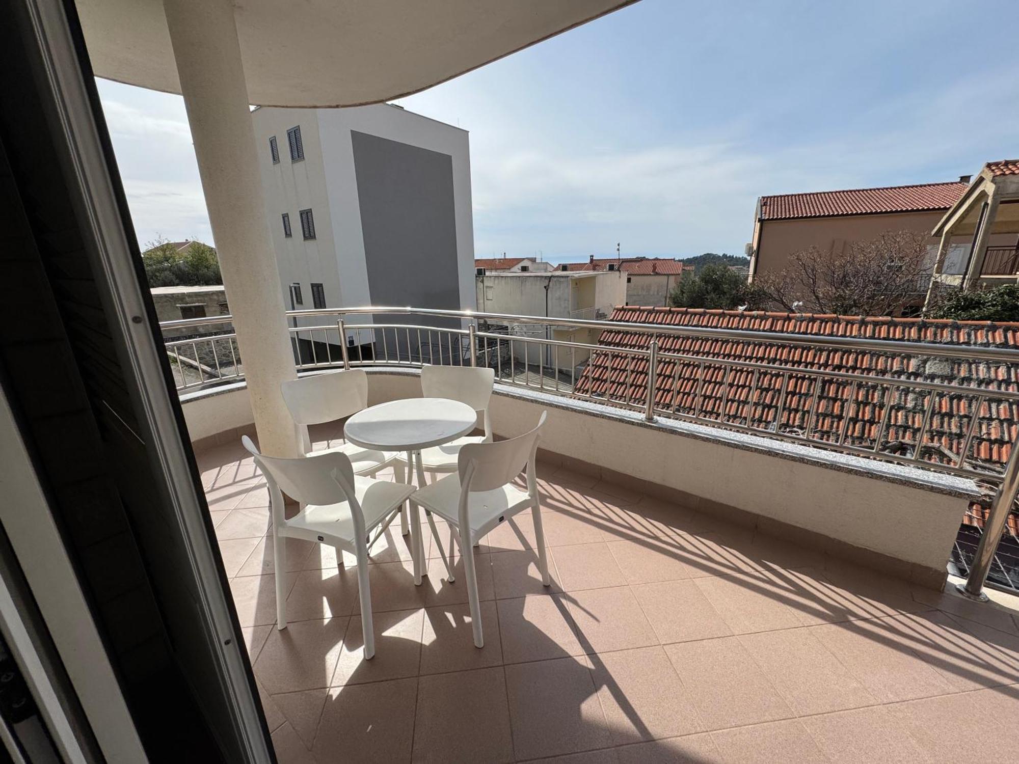Apartment Makarska M&I, Free Private Parking Ngoại thất bức ảnh