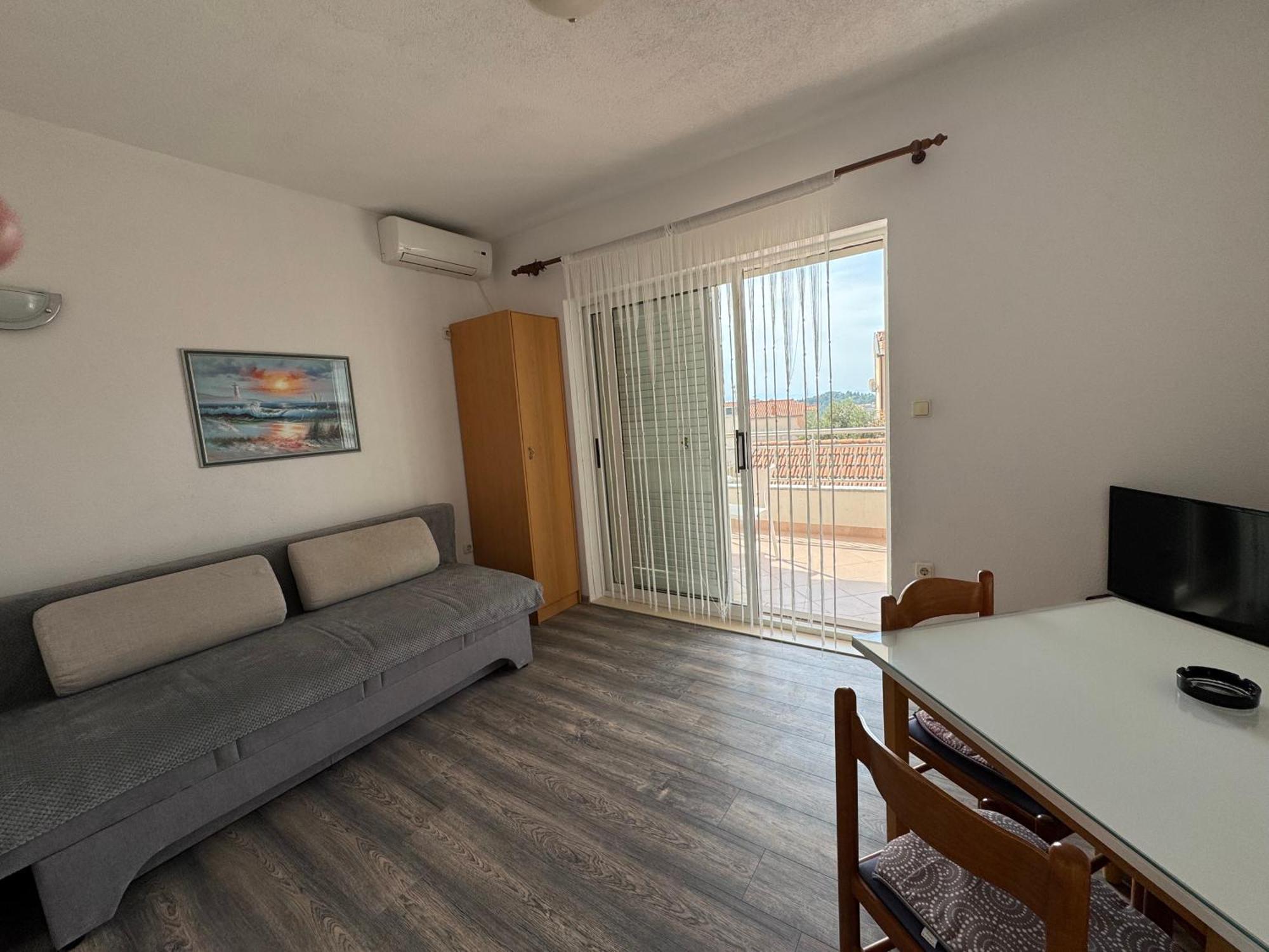 Apartment Makarska M&I, Free Private Parking Ngoại thất bức ảnh