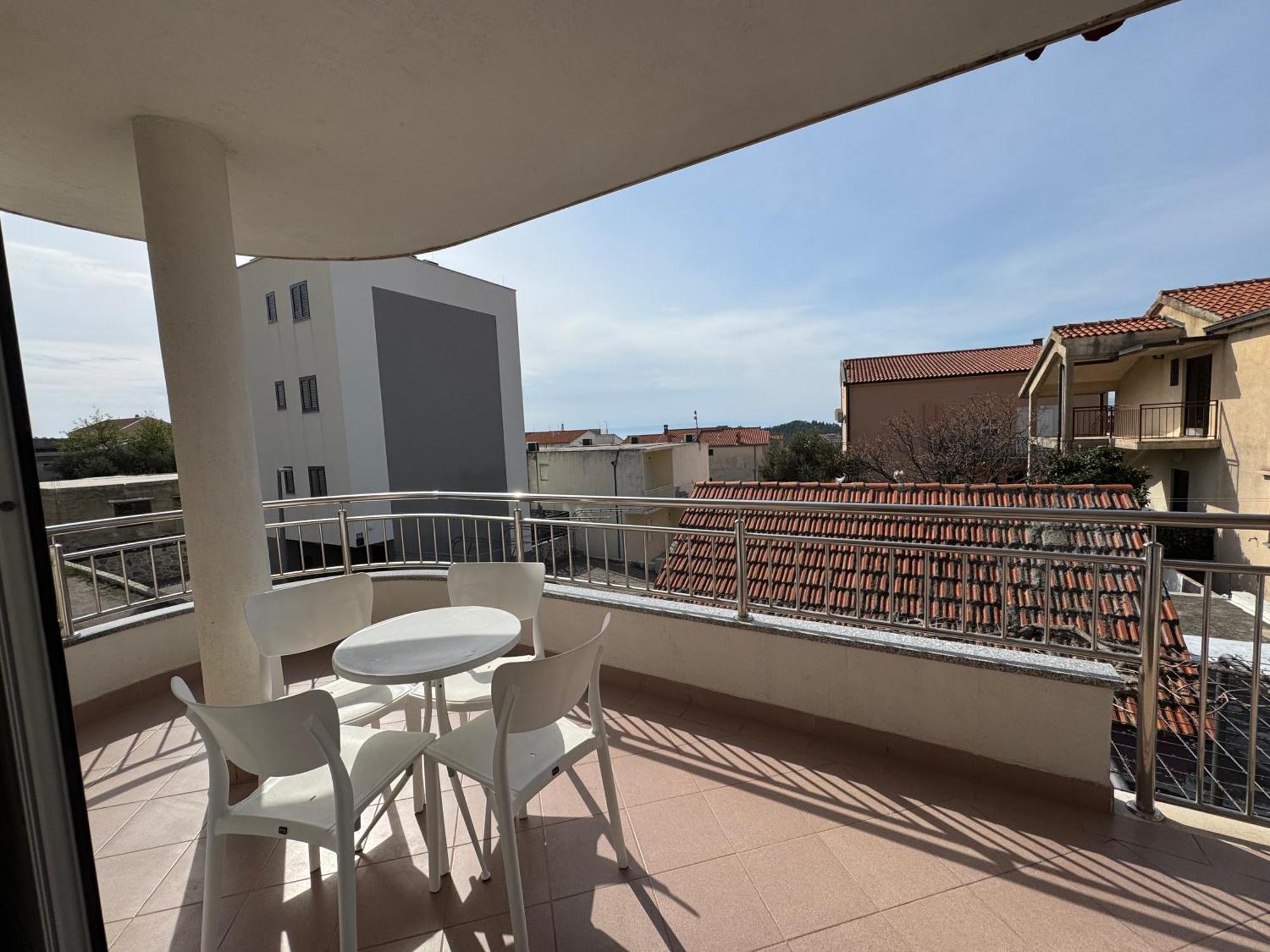 Apartment Makarska M&I, Free Private Parking Ngoại thất bức ảnh